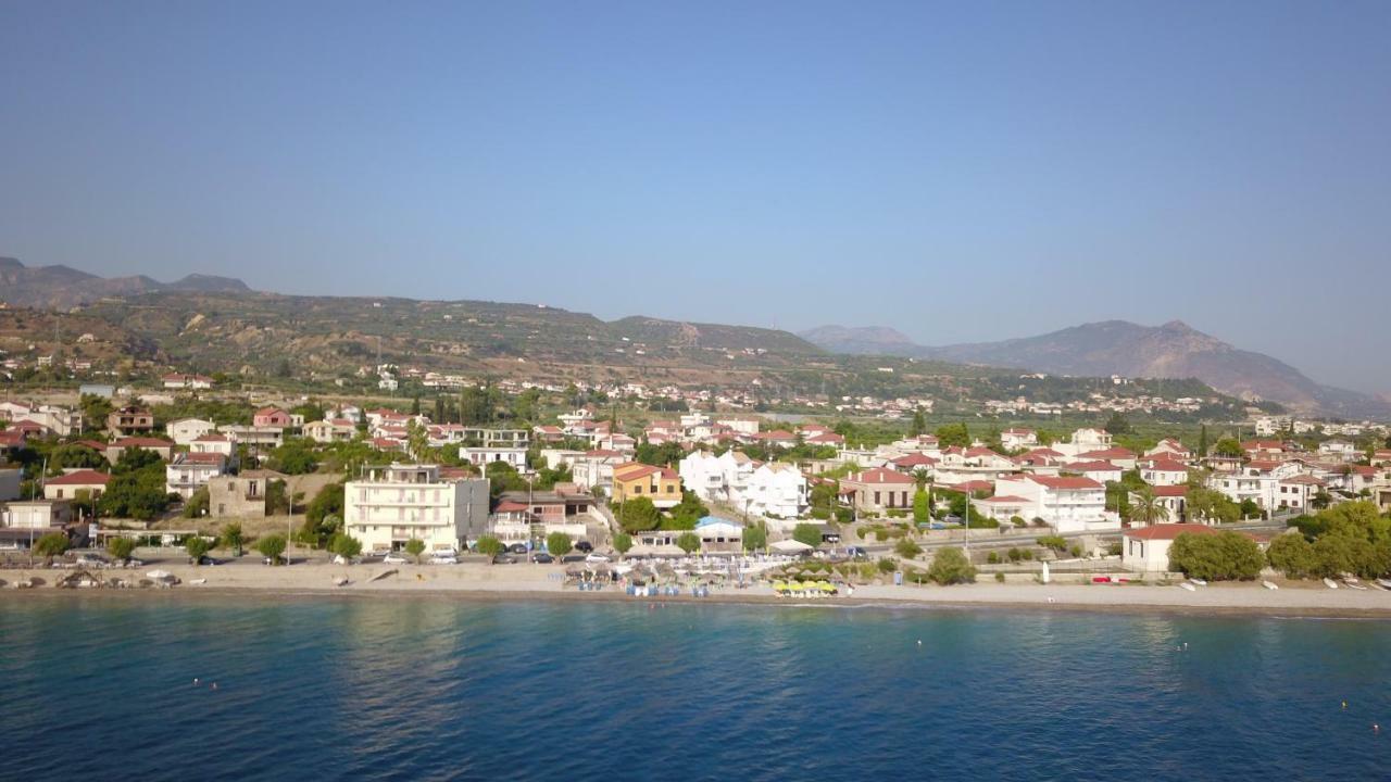 Sgs Luxury Apartments Xylokastro Exterior photo
